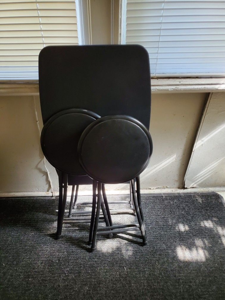 Folding Table And Stools