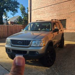 2003 Ford Explorer