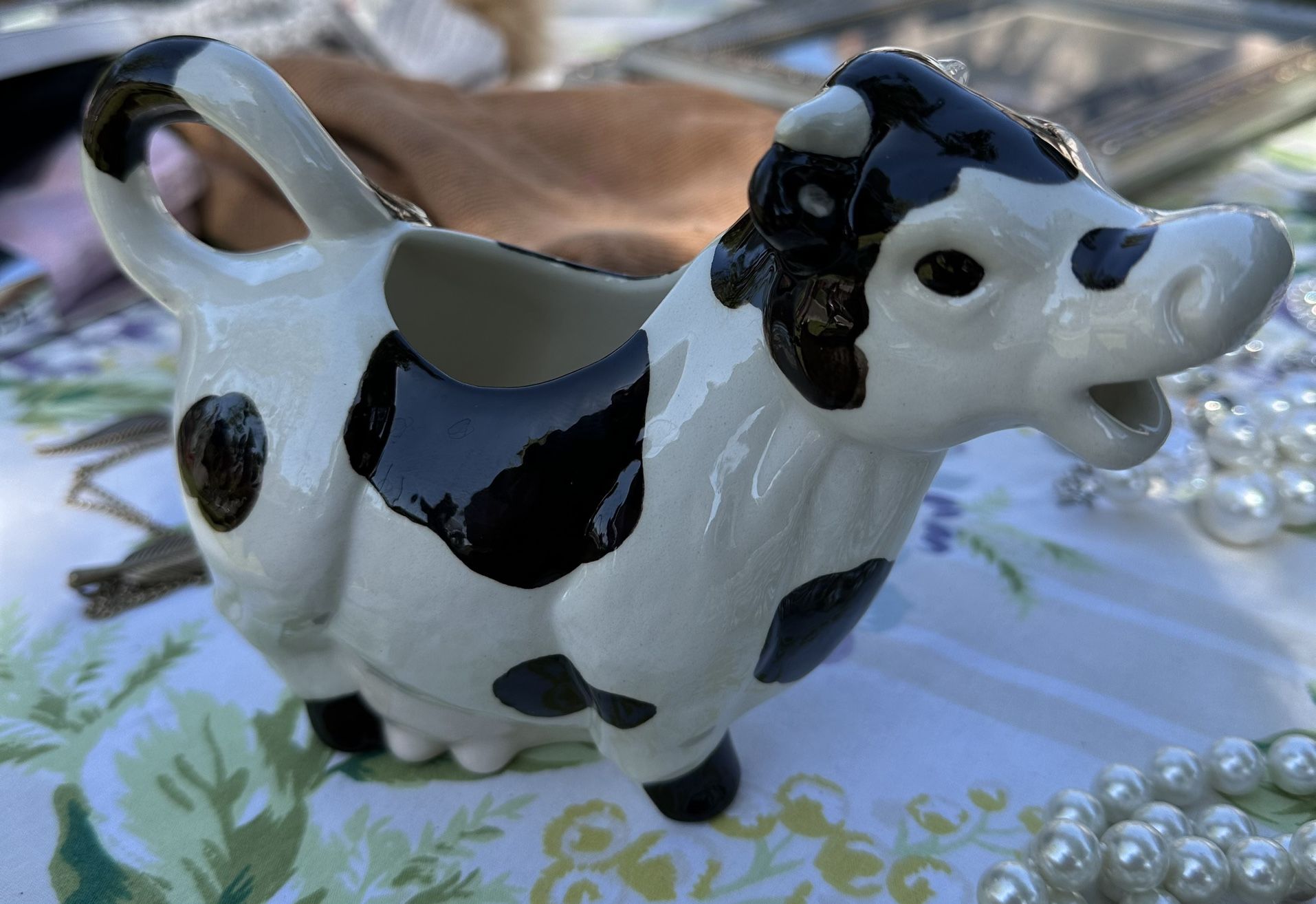 Cow Creamer
