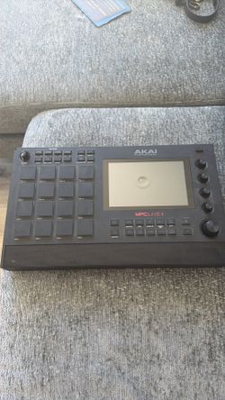 Akai MPC LIVE II