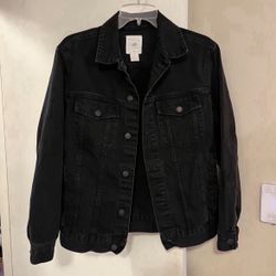 Men’s Small Loose-Fit Denim Jacket By H&M (Pick up🛒 In Bellevue)*Check out my Other Posts 🎁