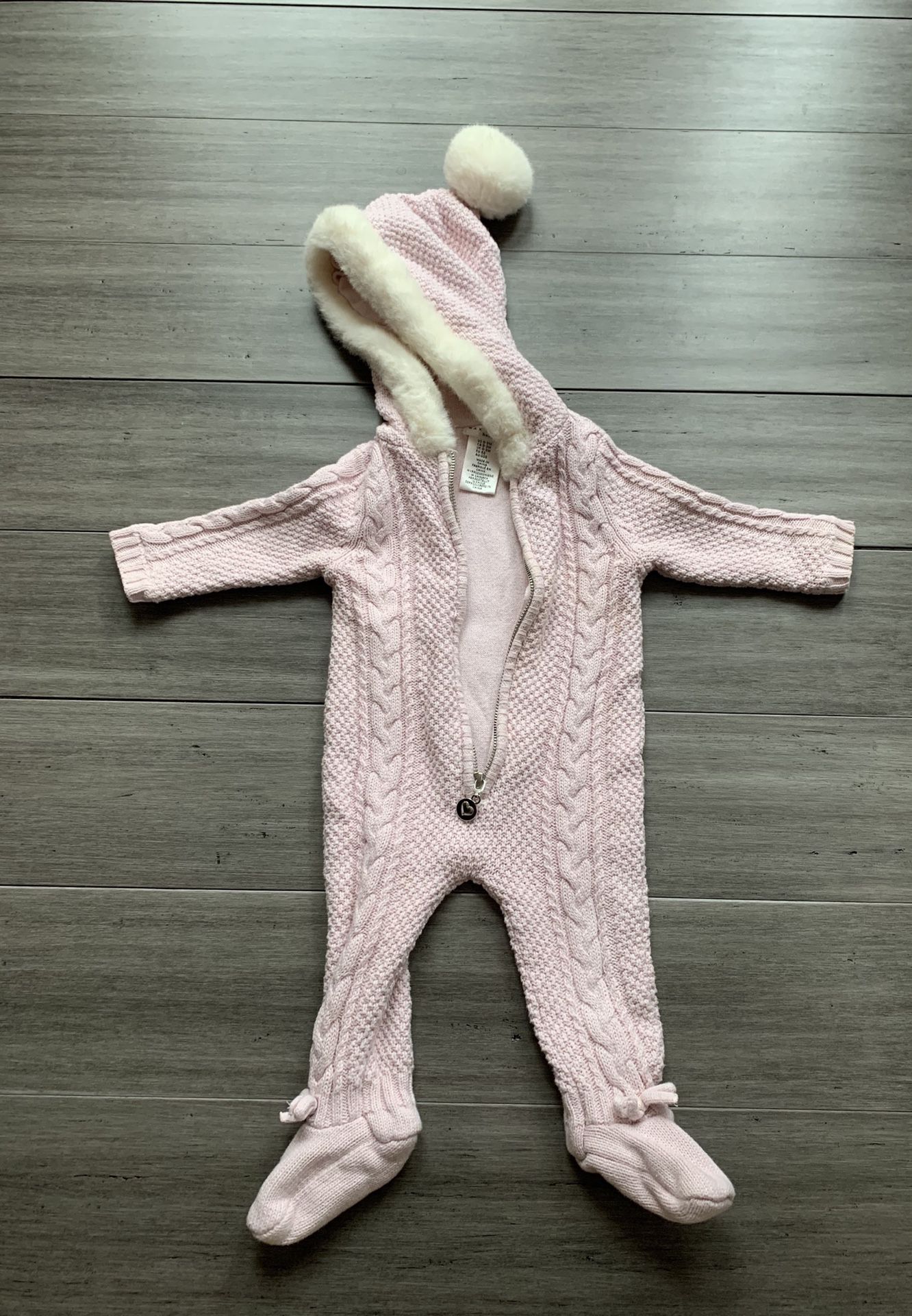 Max Studio Baby Pink Knitted Suit.