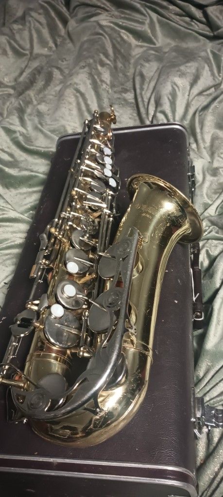 Yamaha Alto Saxophone