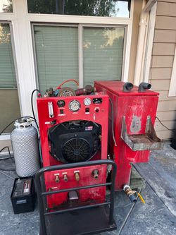Truckmount carpet cleaner