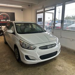 2017 Hyundai Accent