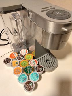 Keurig K Supreme K921 Coffee Maker + 14 K Cups