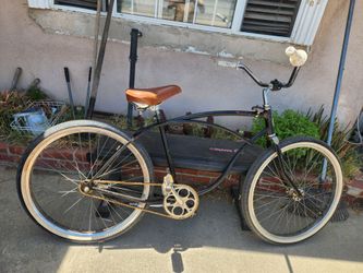 1981 "26 Schwinn Beach Cruiser Bike "In Good Working Condition "