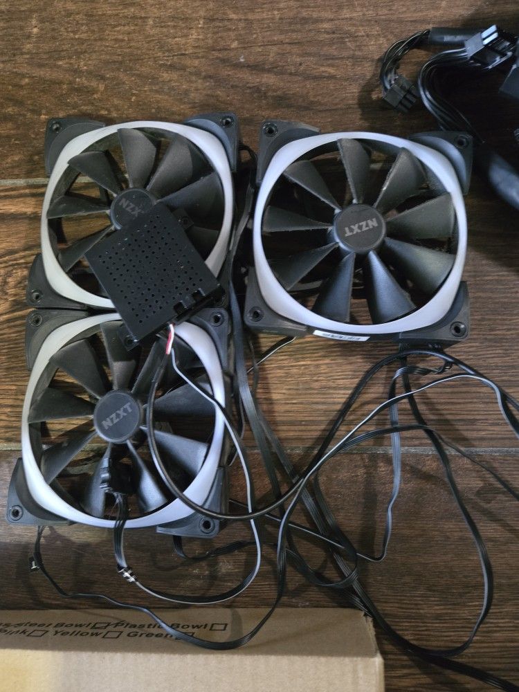 140mm NZXT Fans with Controller
