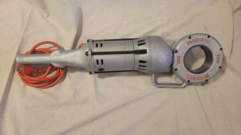 RDIGID 700 Power Drive Compact Handheld Heavy-Duty Pipe Threading Machine