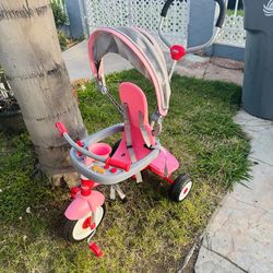 Kids Radio flyer tricycle