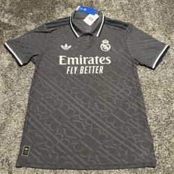 Size L- Adidas Real Madrid 2024/25 Authentic Soccer Third Jersey 3rd Kit IY1761