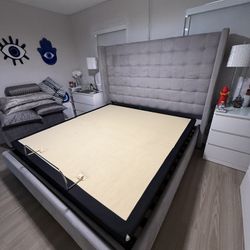 King Bed frame With Drawer And Wood Planks