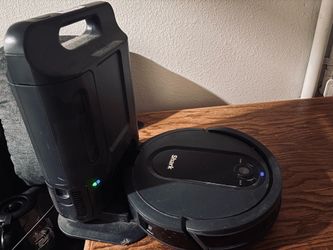 Robot vacuum cleaner roomba