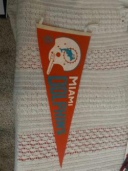 1970’s Miami Dolphins Pennant Full size