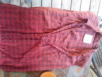 Sonoma sleeveless plaid shirt