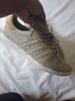Mens shoes size 11