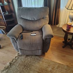 Lift chair / recliner/bariatric 24 wide 0 seat