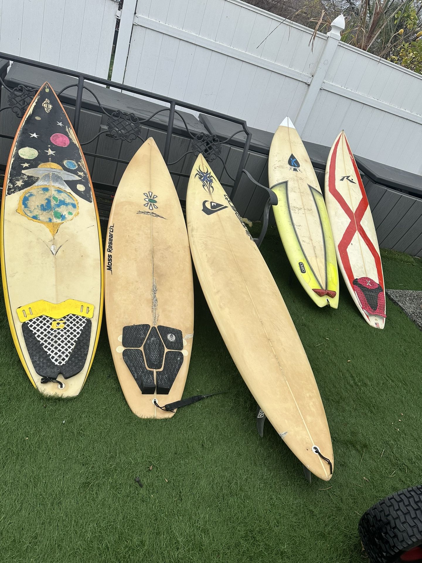 Surfboard 
