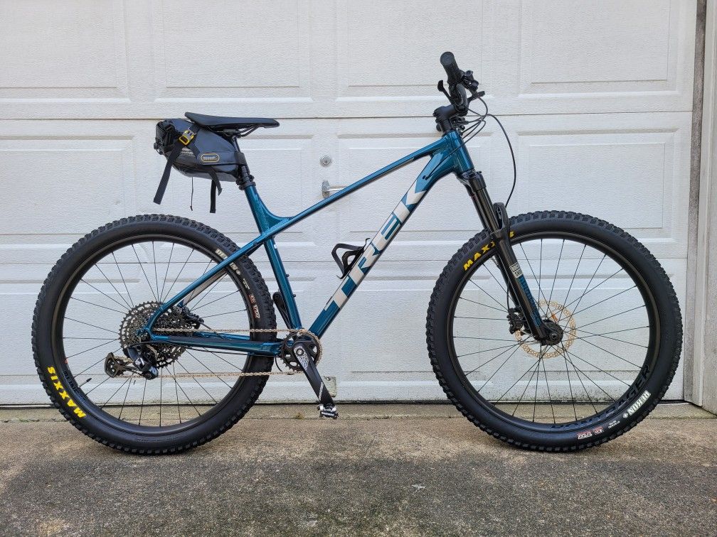 Trek ROSCOE 8 - $1500