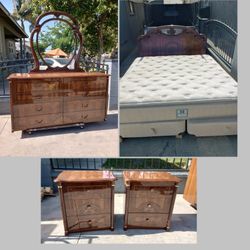 King Size Bedroom Set of 8 Pieces 