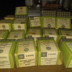 Lot Of Allen Bradley Contacts