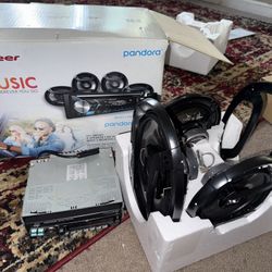 Pandora Speakers Brand New Never Used