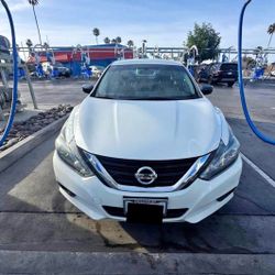 2017 Nissan Altima SR