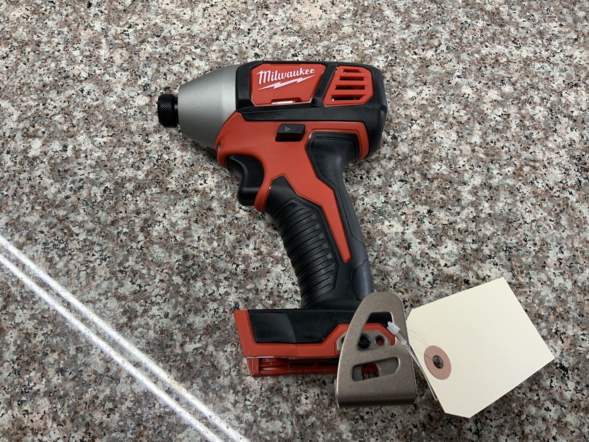 Milwaukee 18v 1/4” Hex Impact Driver
