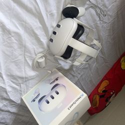 Meta Quest 3 128 Gb Got 1 Year Warranty Used Less Than 5 Times Looking For $400 OBO 