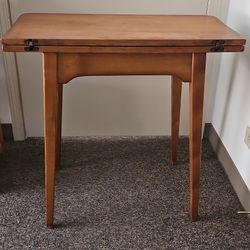 Wood Game / Card Table