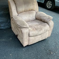 Free Recliner