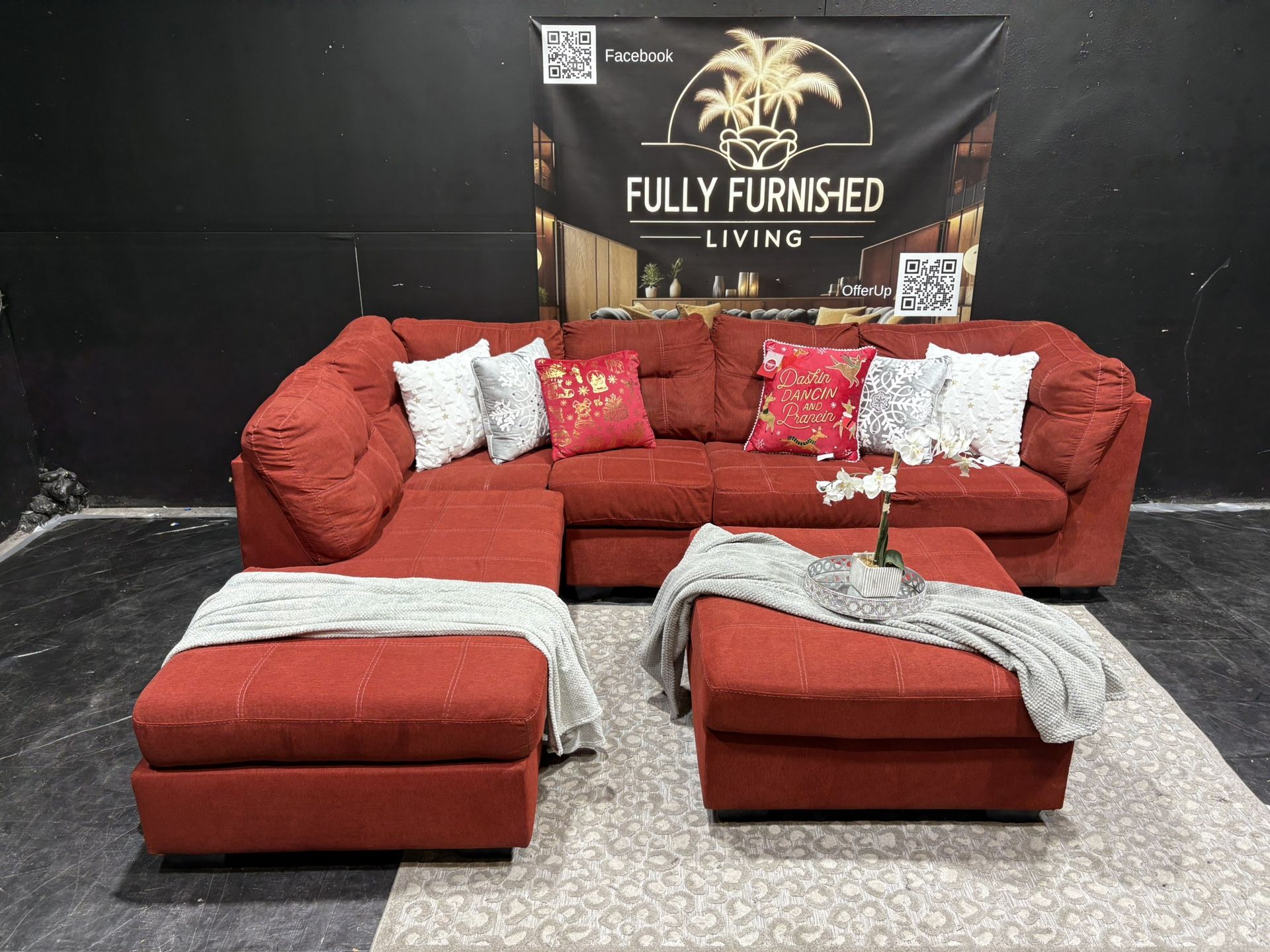Sectional/couch/sofa, Color: Red, Size: 114x90, Brand Ashley Furniture, Delivery Available π