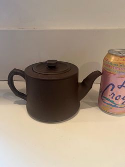 Yixing Zisha clay teapot signed by a well known artist 3.5” tall
