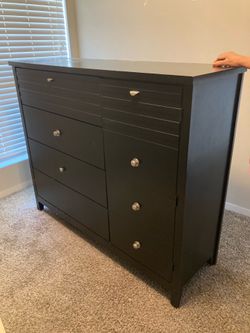 SW 77036 big declutter dining table n chairs n free rugs n red sofa/ couch, big dressers