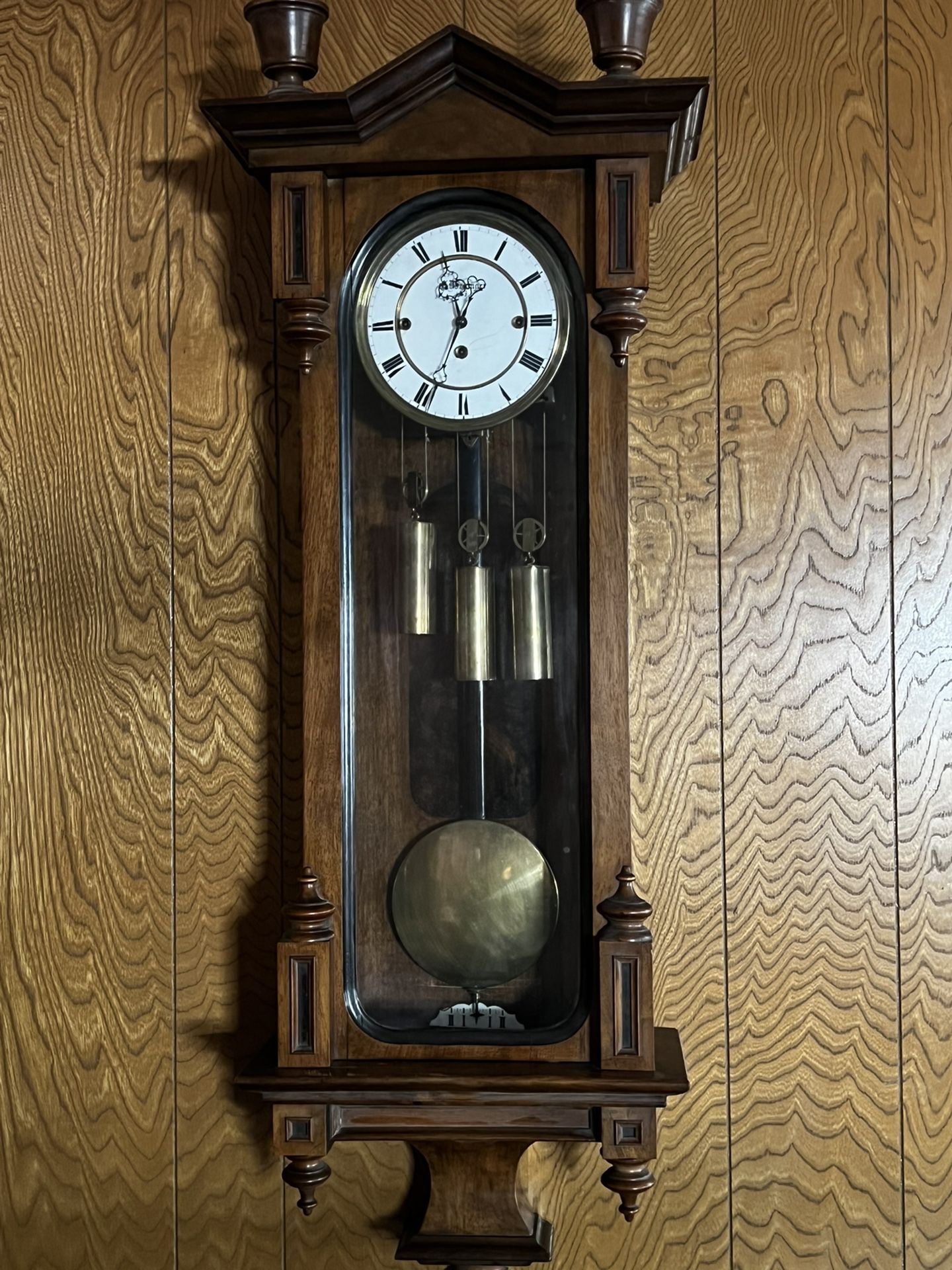Triple weight antique clock blind man’s clock