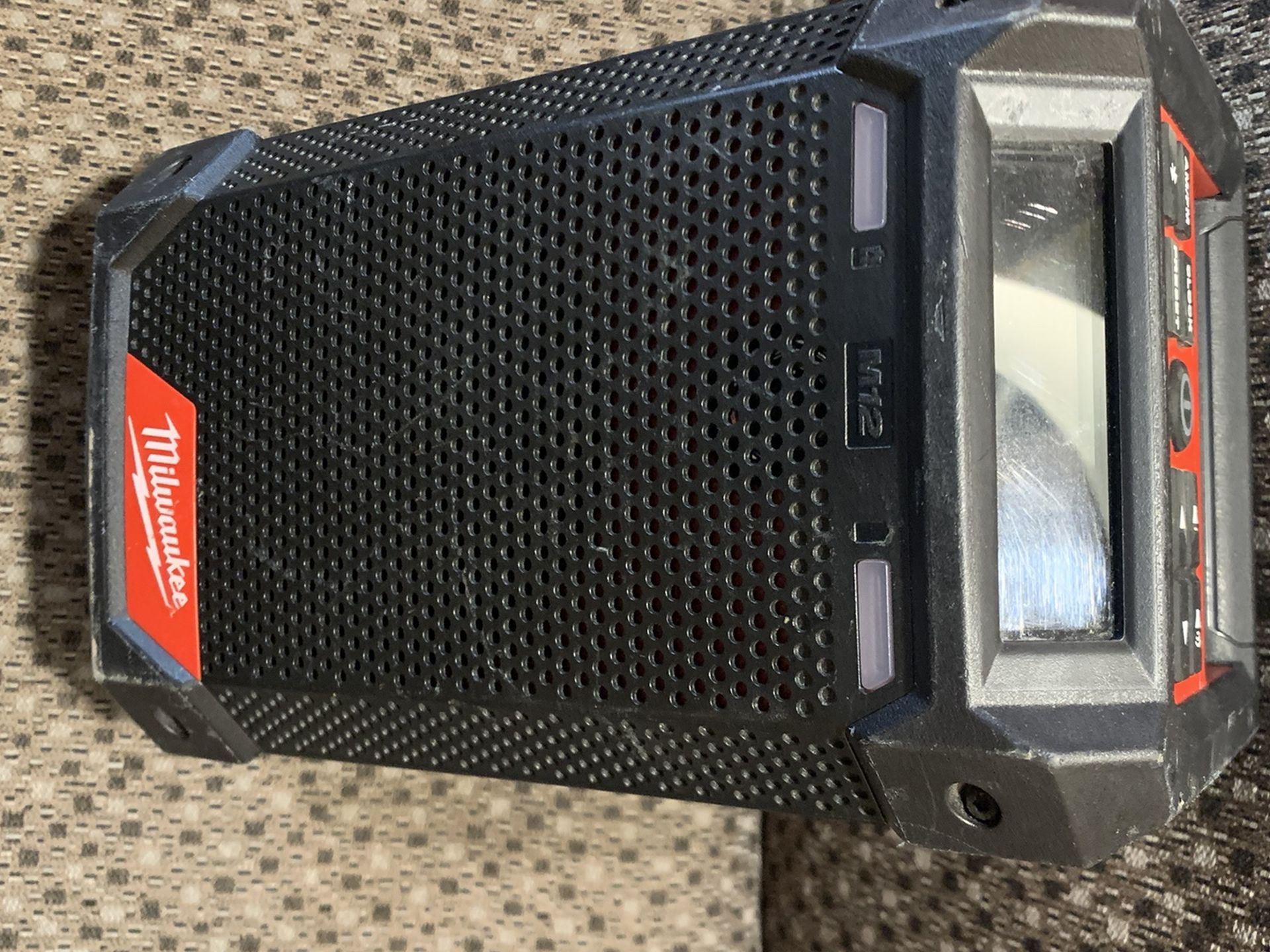 Milwaukee M12 Blue Tooth Radio