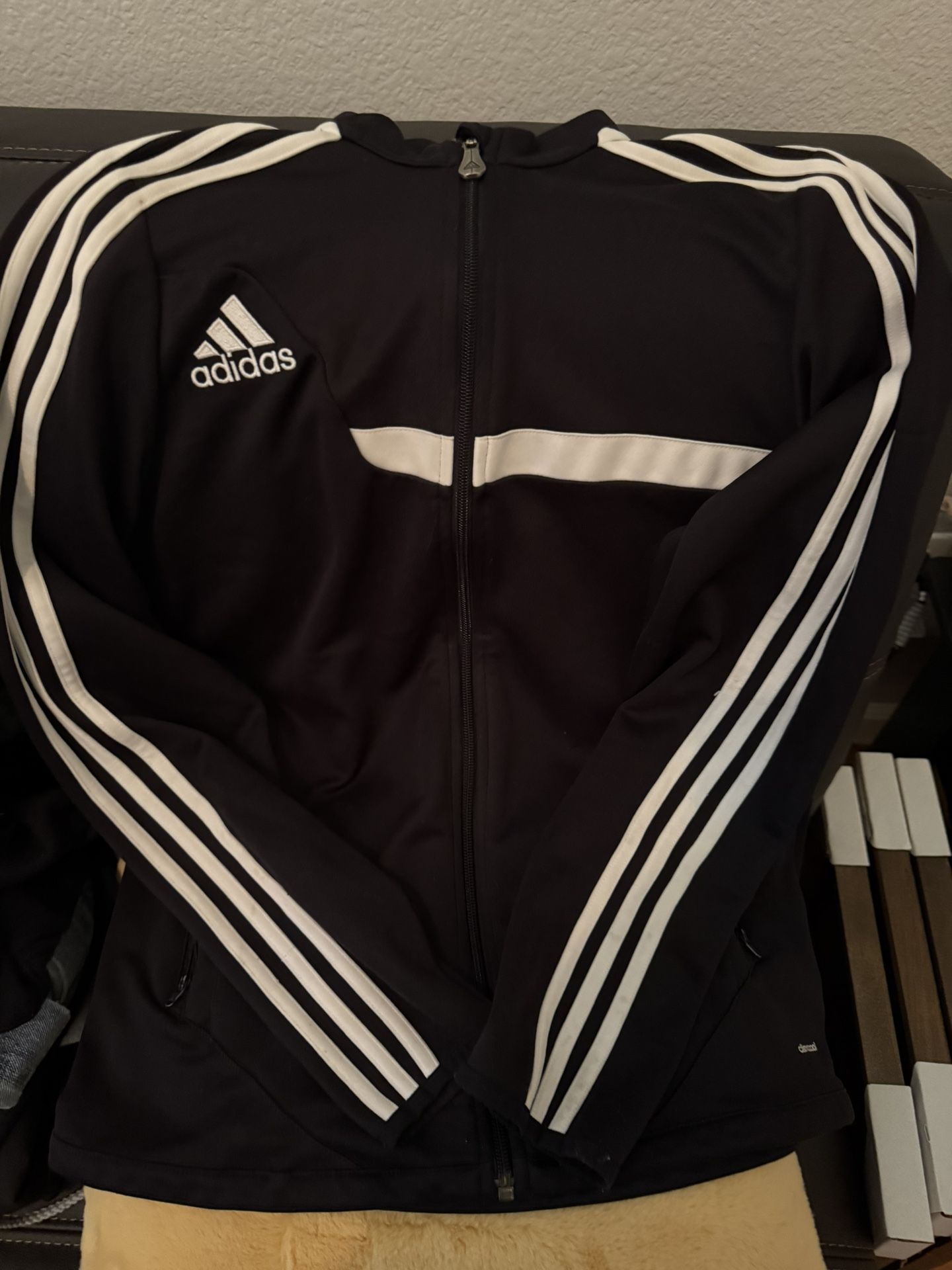 Adidas Jacket-youth XL
