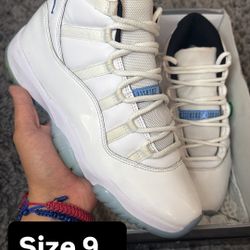 Jordan 11 Legend Blue 