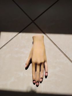 Nail Technician Student Practice Hand Hard Rubber Human Like 