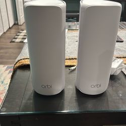 Orbi WiFi Mesh Router And Satellite 