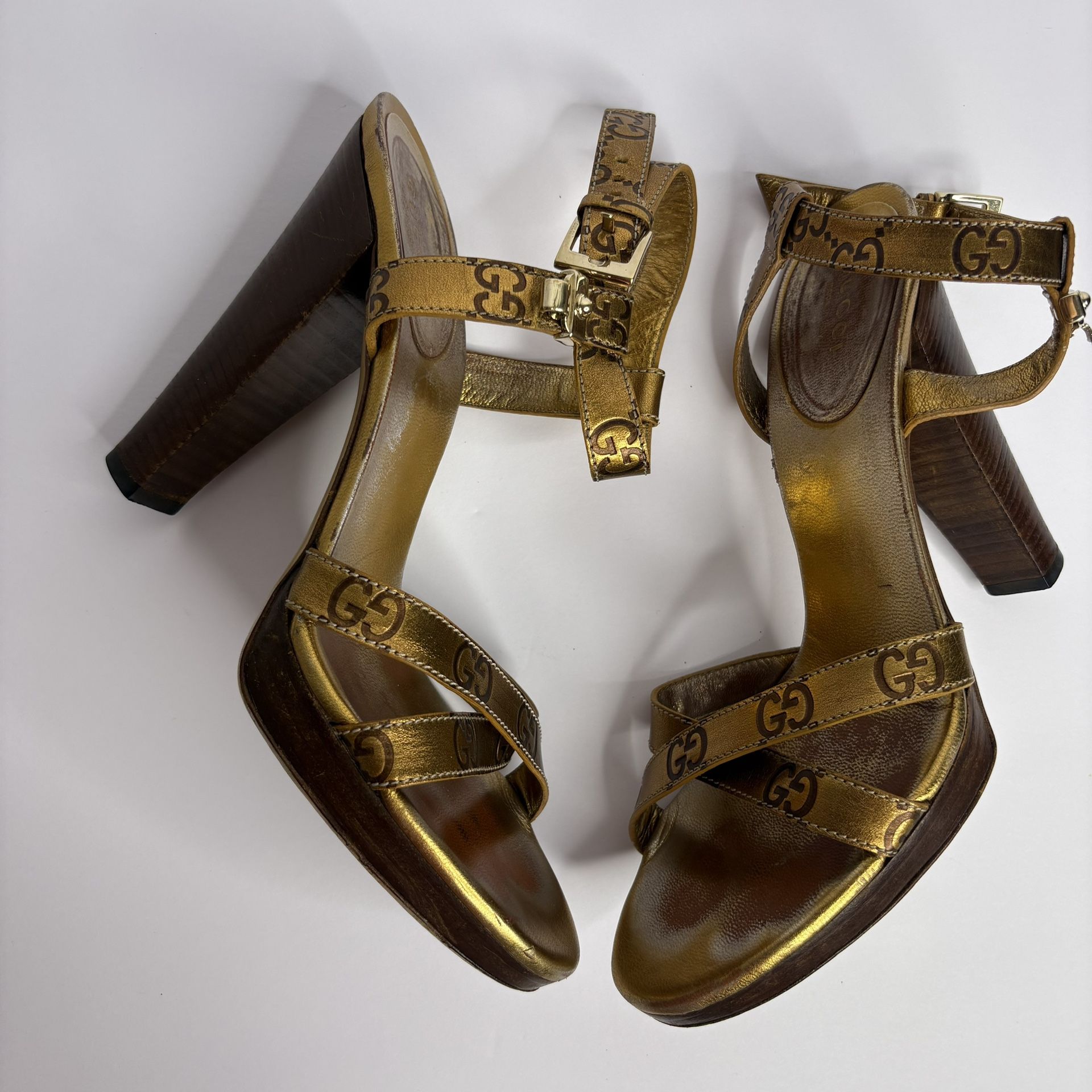 Gucci Marmont GG metallic leather block heel sandals 6.5 C