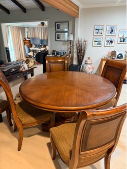 Dining Set