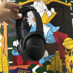 Bose QuietComfort 35 II Noise Cancelling Headphones Wireless
