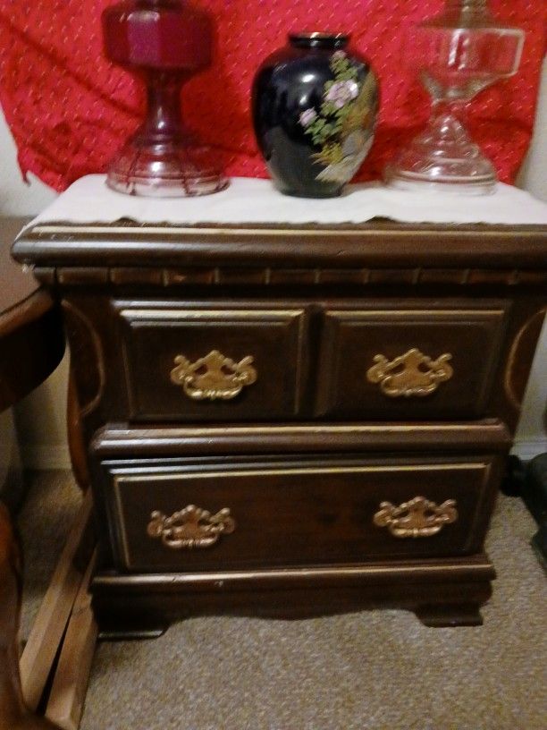 2drawer End/nite Table