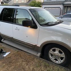 2005 Ford Expedition 