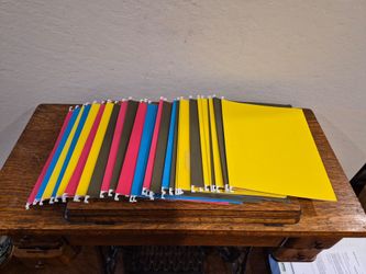 Pendaflex Esselte Assorted Colorful Hanging file folders