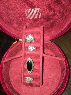 💎Silver rings with beautiful stone 🌹