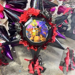 Five Nights At Freddy’s Bola Star Pinata