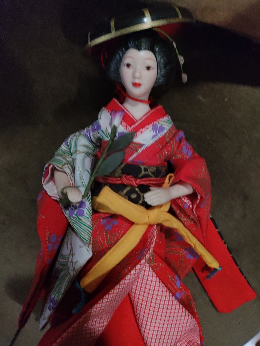 Geisha Girl from Avon International