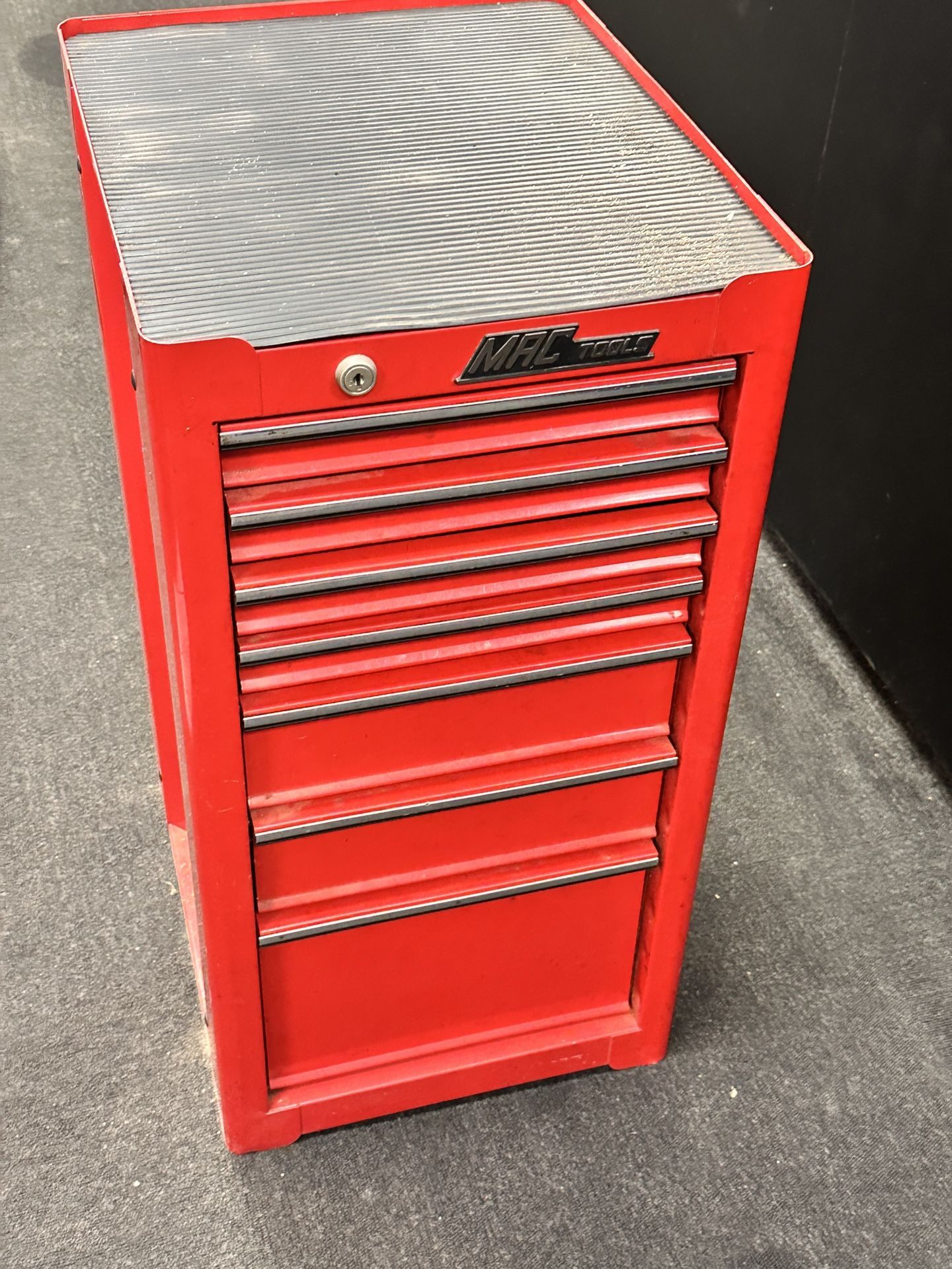 MAC TOOLS 7 Drawer Side Tool Box With Key Clean Condition